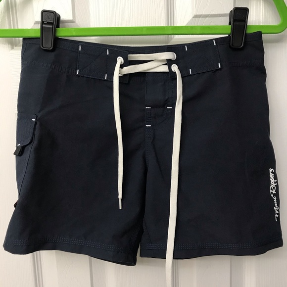 EUC MAUI RIPPERS NAVY BLUE  BOARDSHORTS SIZE 01 - Picture 1 of 7